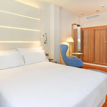 Hotel Nh Les Corts Barcelona