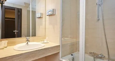 Nh Les Corts Hotel 3*