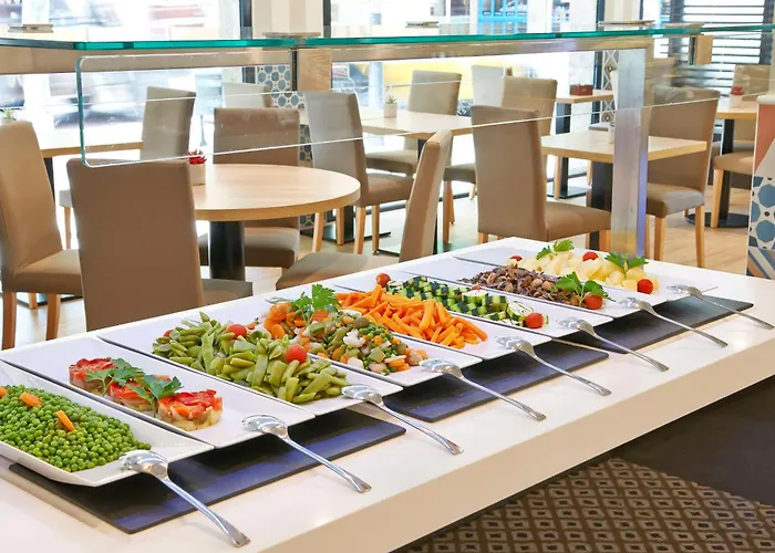 Nh Les Corts Hotel 3*