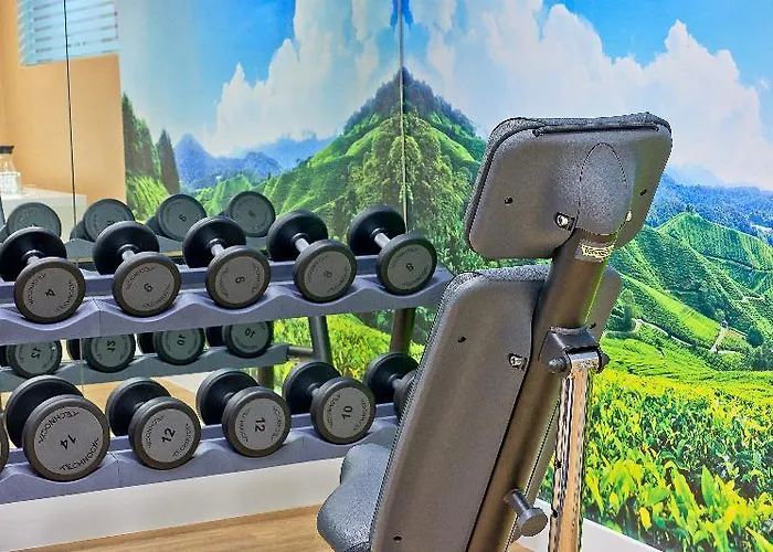 Hotel Nh Les Corts 3*