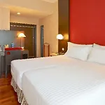 Nh Les Corts 3* Barcelona
