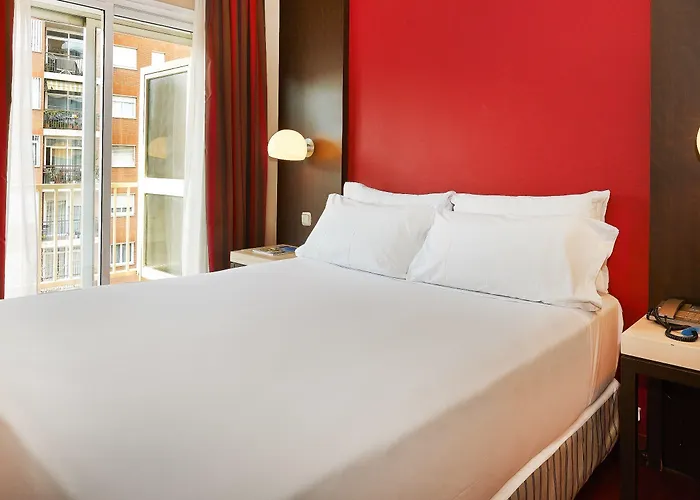 Nh Les Corts Hotel